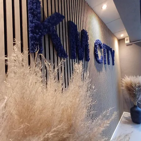 Quiet Blue 2 On Pedestrian Street 3*