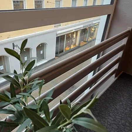 Bed & Breakfast Quiet Blue 2 On Pedestrian Street 3*